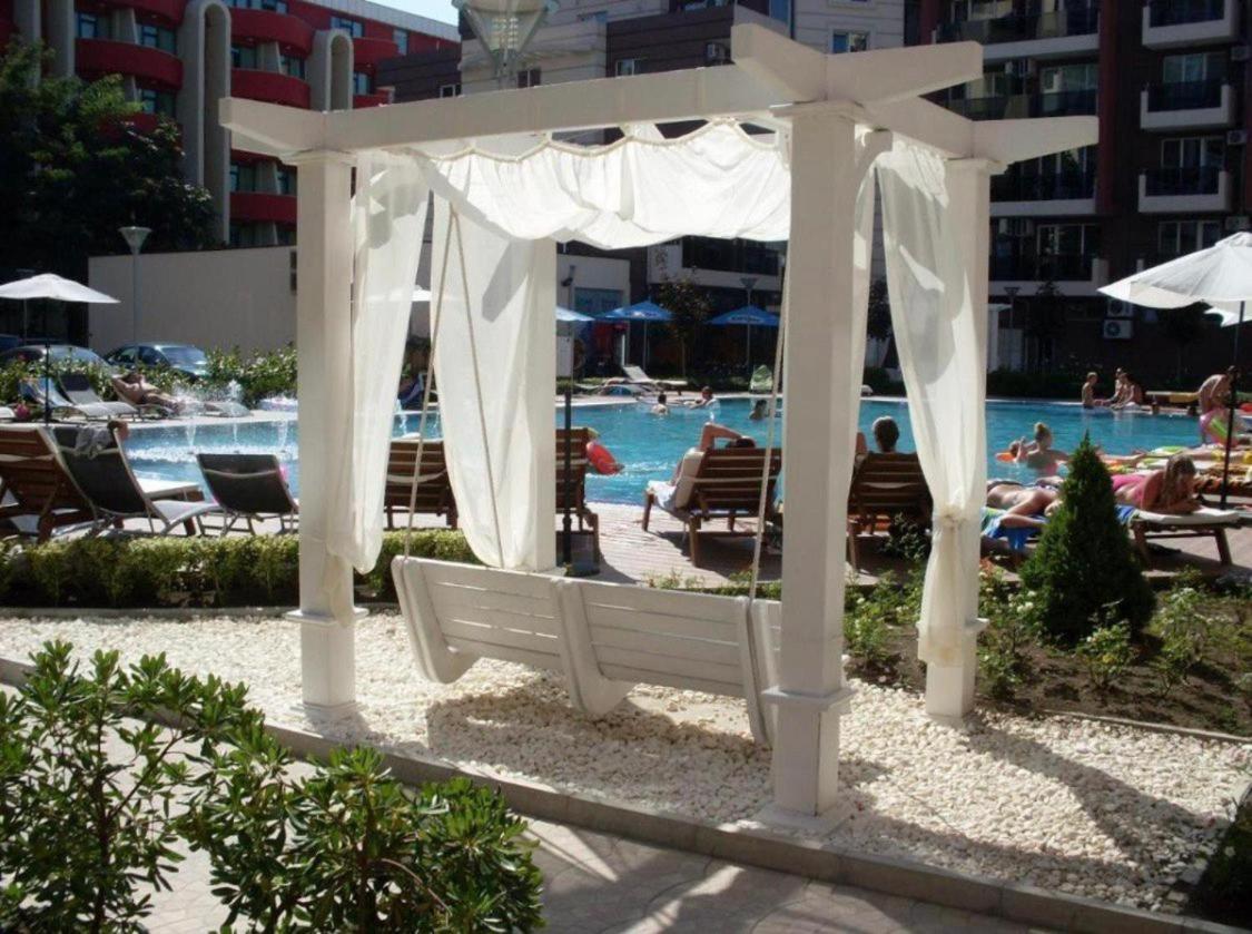Admiral Plaza Sunny Beach Exterior photo